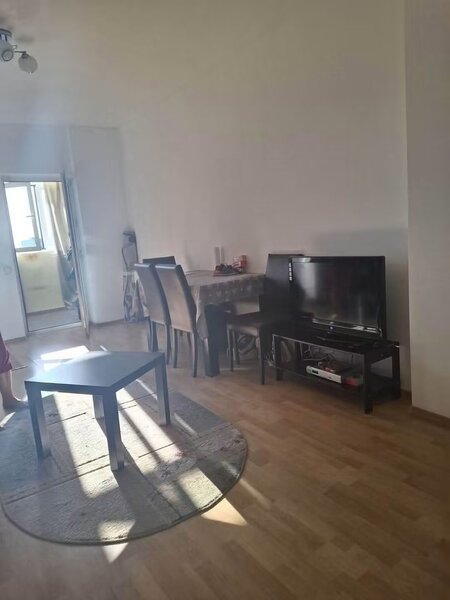 Garsoniera 35 mp, mobilata si utilata, centrala termica si AC, P Ghencea